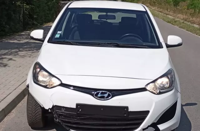 HYUNDAI I20 1.4 CRDi (90 KM)