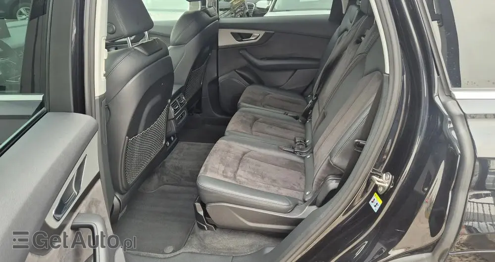 AUDI Q7 3.0 TDI Quattro Tiptronic
