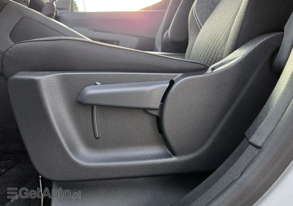 PEUGEOT Rifter Long MPV 1.2 PureTech Allure S&S N1