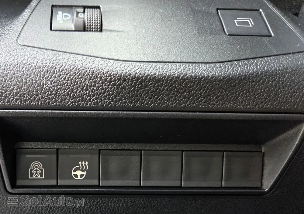 PEUGEOT Rifter Long MPV 1.2 PureTech Allure S&S N1