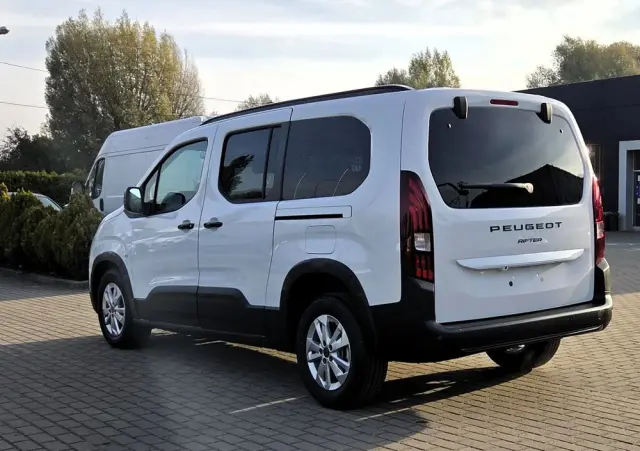 PEUGEOT Rifter Long MPV 1.2 PureTech Allure S&S N1