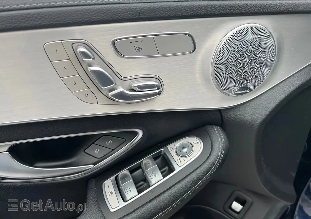 MERCEDES-BENZ Klasa C AMG 43 4Matic 9G-TRONIC