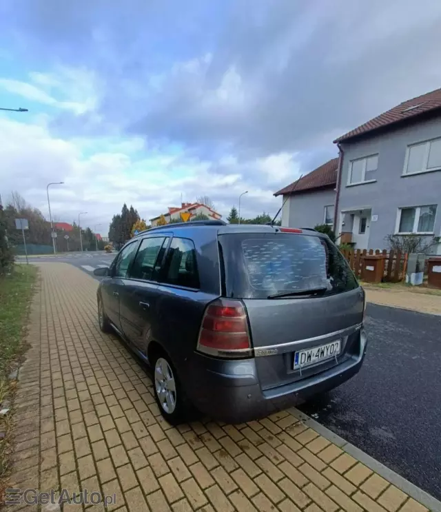 OPEL Zafira 