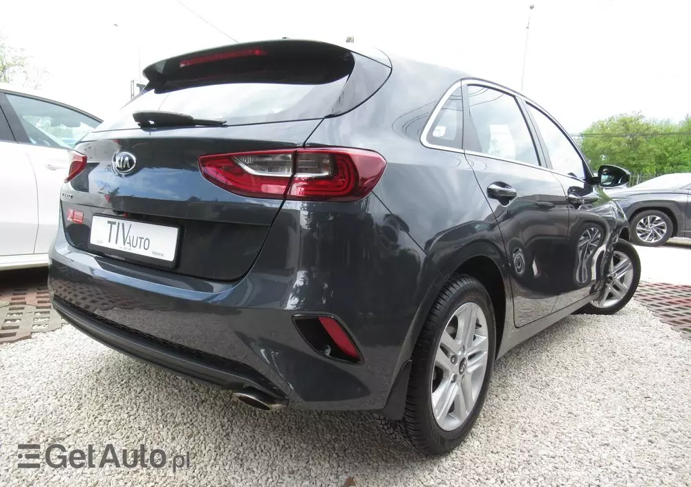 KIA Ceed 1.4 T-GDI M