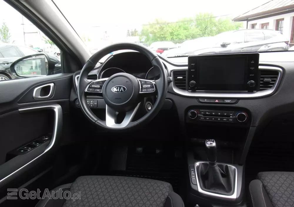 KIA Ceed 1.4 T-GDI M