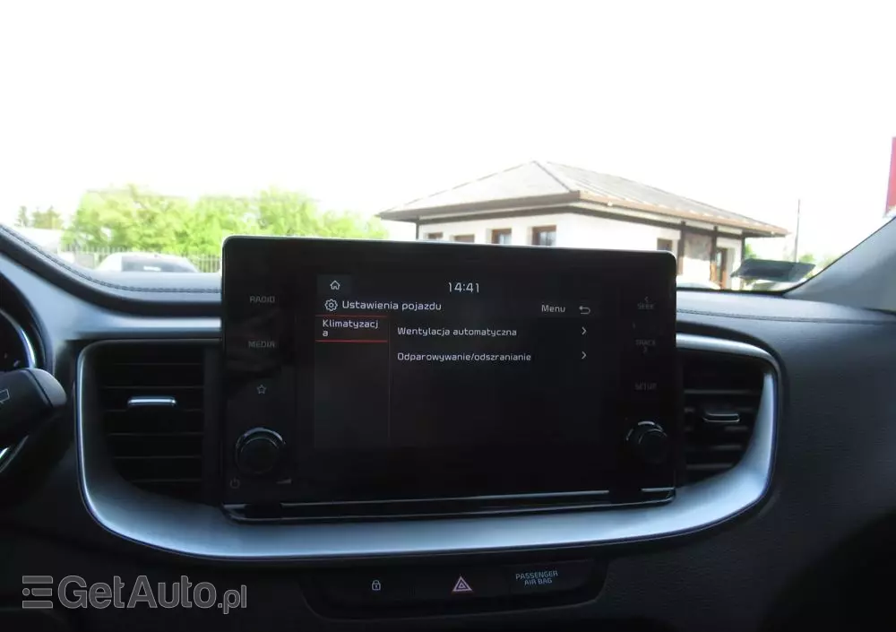 KIA Ceed 1.4 T-GDI M