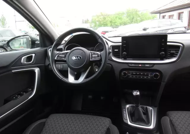 KIA Ceed 1.4 T-GDI M