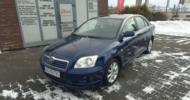 TOYOTA Avensis 