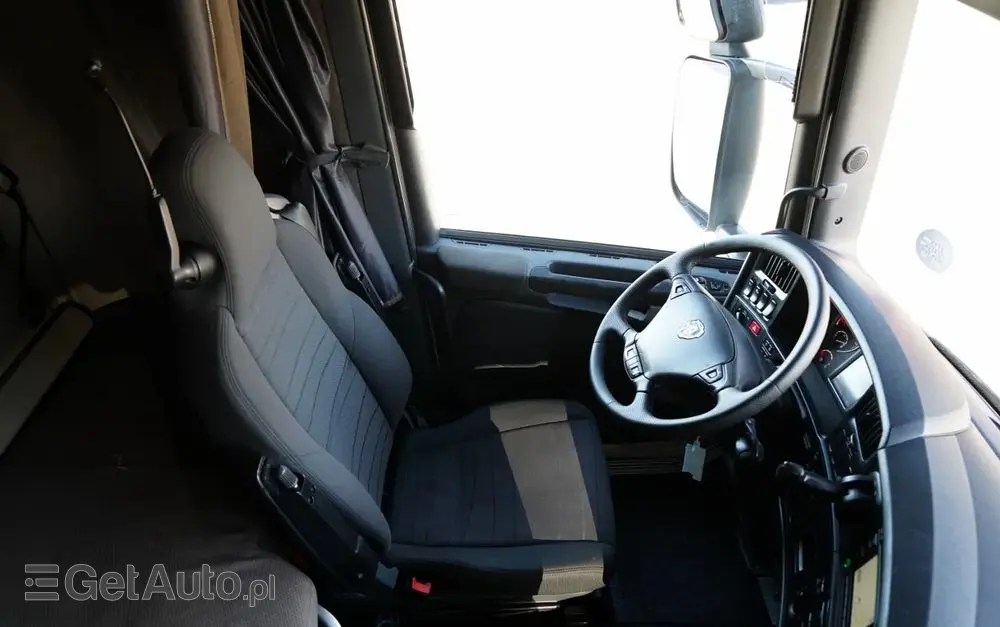 SCANIA R 450 / RETARDER / PEŁNY ADR /  CROWN EDITION STREAMLINE / KLIMA POSTOJOWA / ALUFELGI 