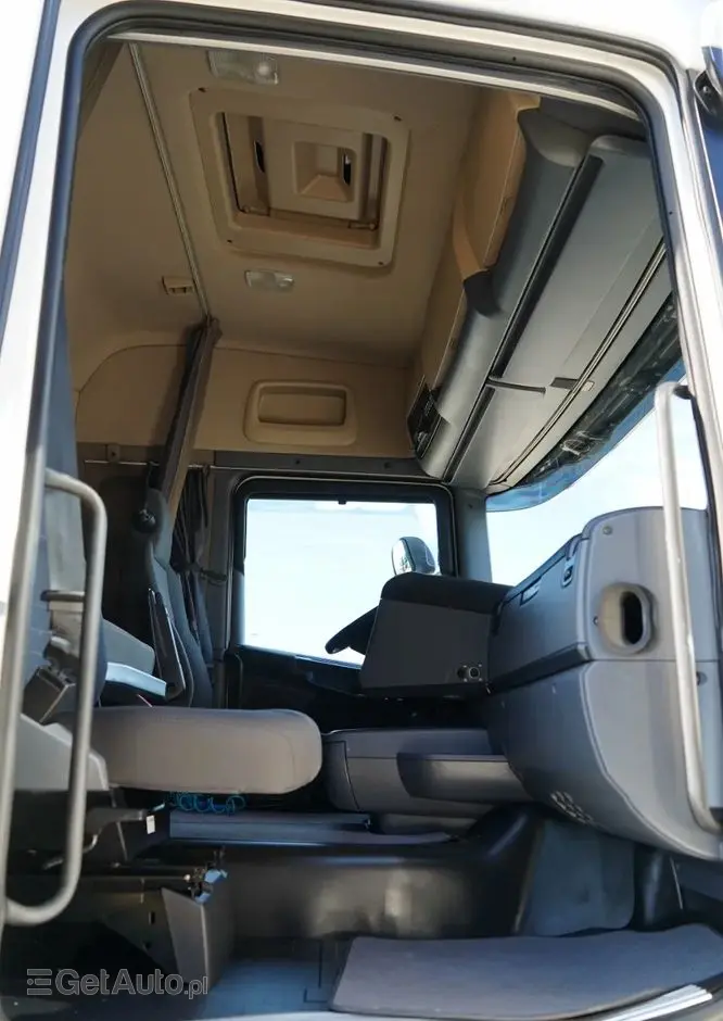 SCANIA R 450 / RETARDER / PEŁNY ADR /  CROWN EDITION STREAMLINE / KLIMA POSTOJOWA / ALUFELGI 