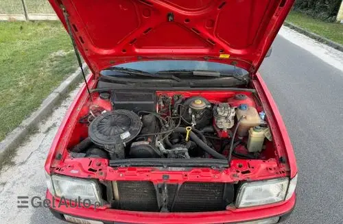 AUDI 80 