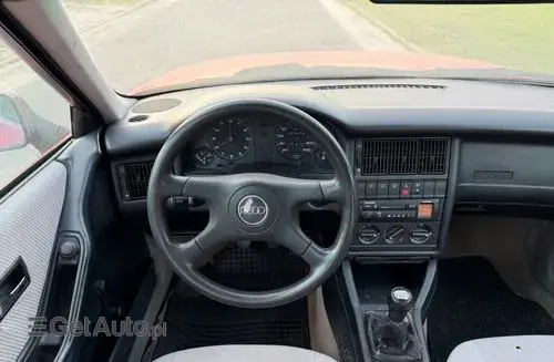 AUDI 80 