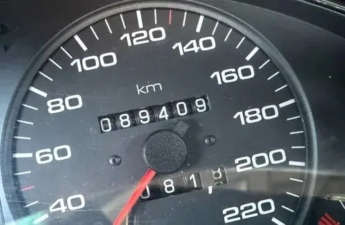 AUDI 80 