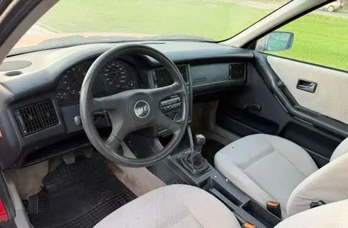 AUDI 80 