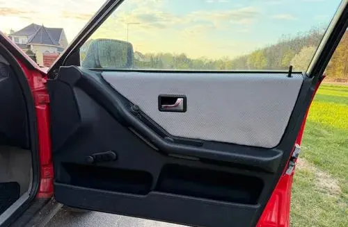 AUDI 80 
