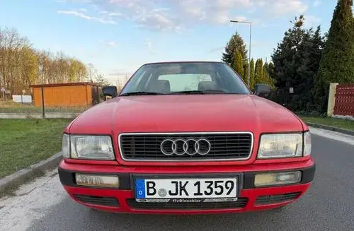 AUDI 80 