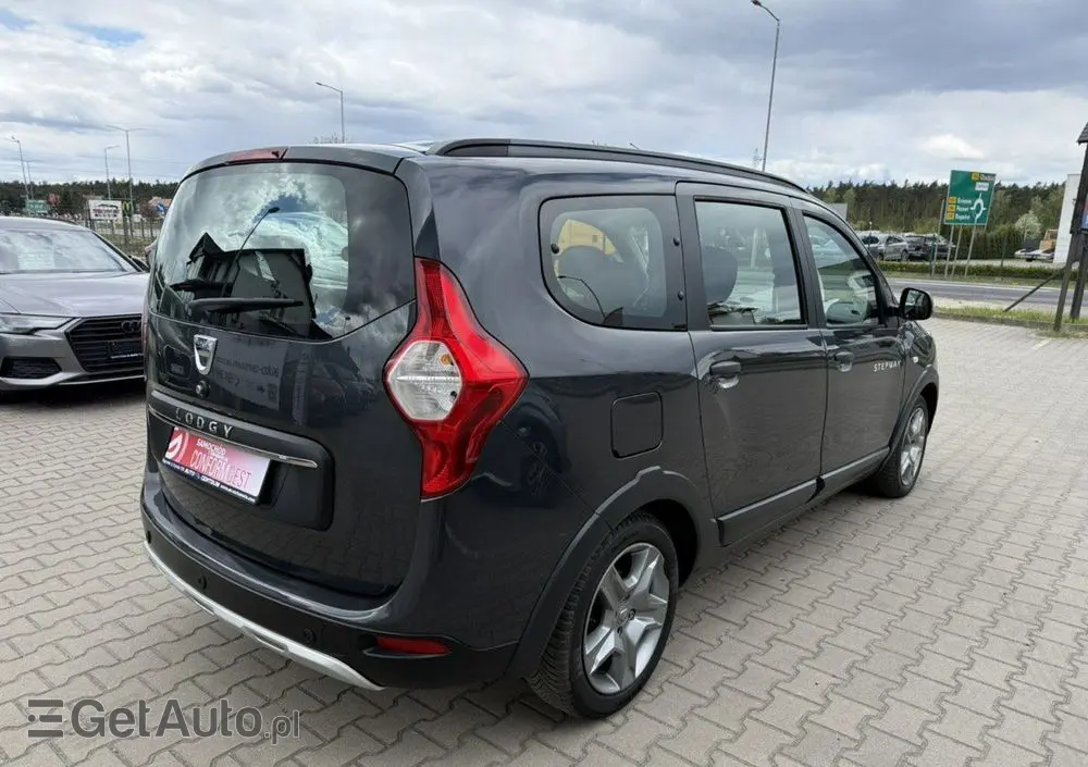 DACIA Lodgy DCi 110 Stepway