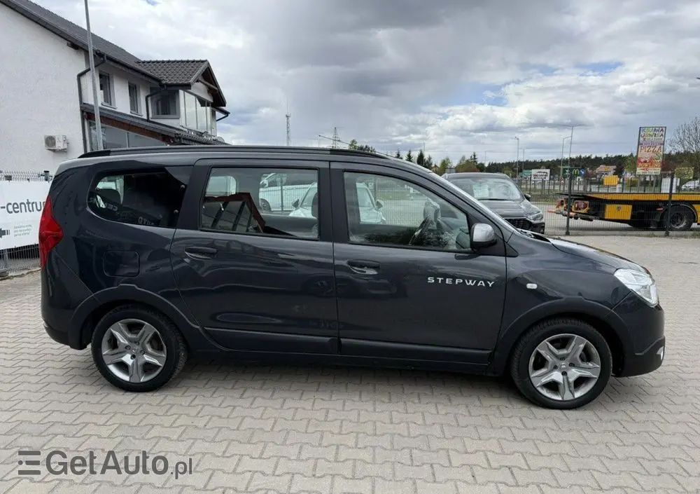 DACIA Lodgy DCi 110 Stepway