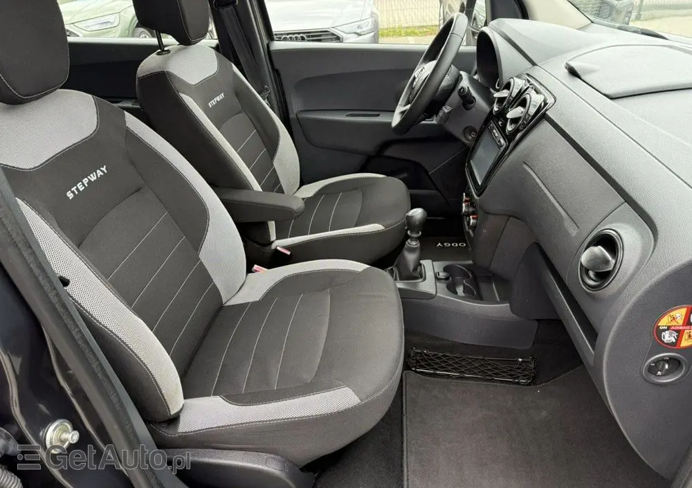 DACIA Lodgy DCi 110 Stepway