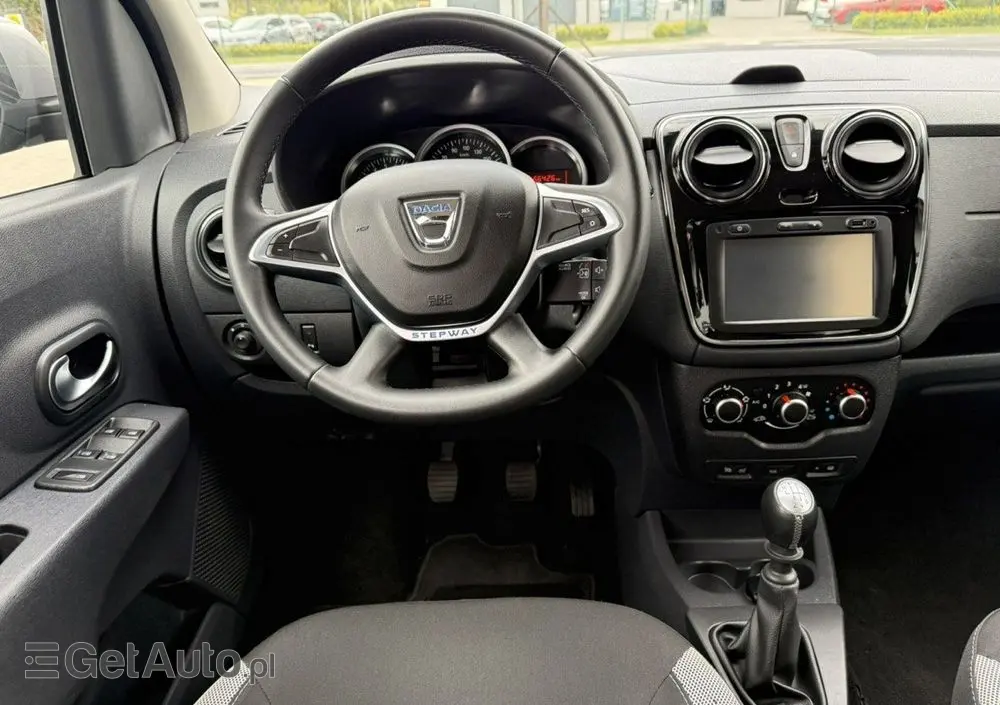DACIA Lodgy DCi 110 Stepway