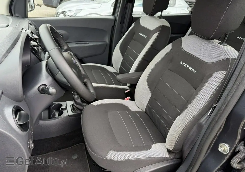 DACIA Lodgy DCi 110 Stepway