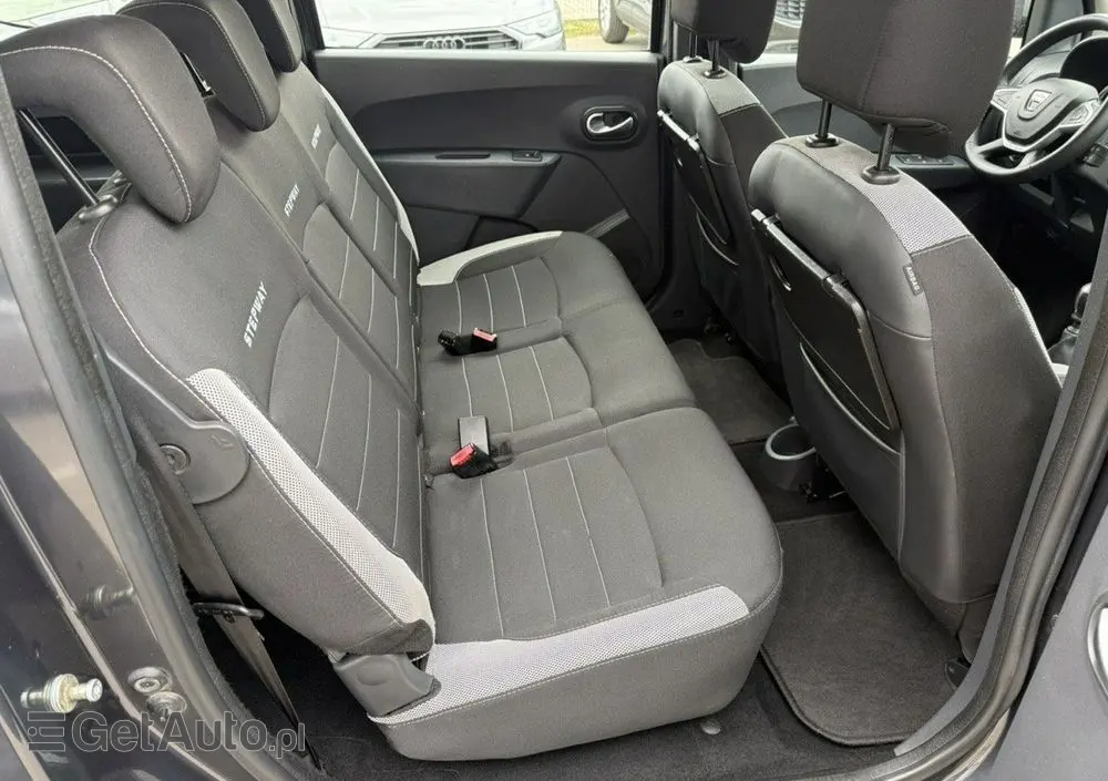 DACIA Lodgy DCi 110 Stepway