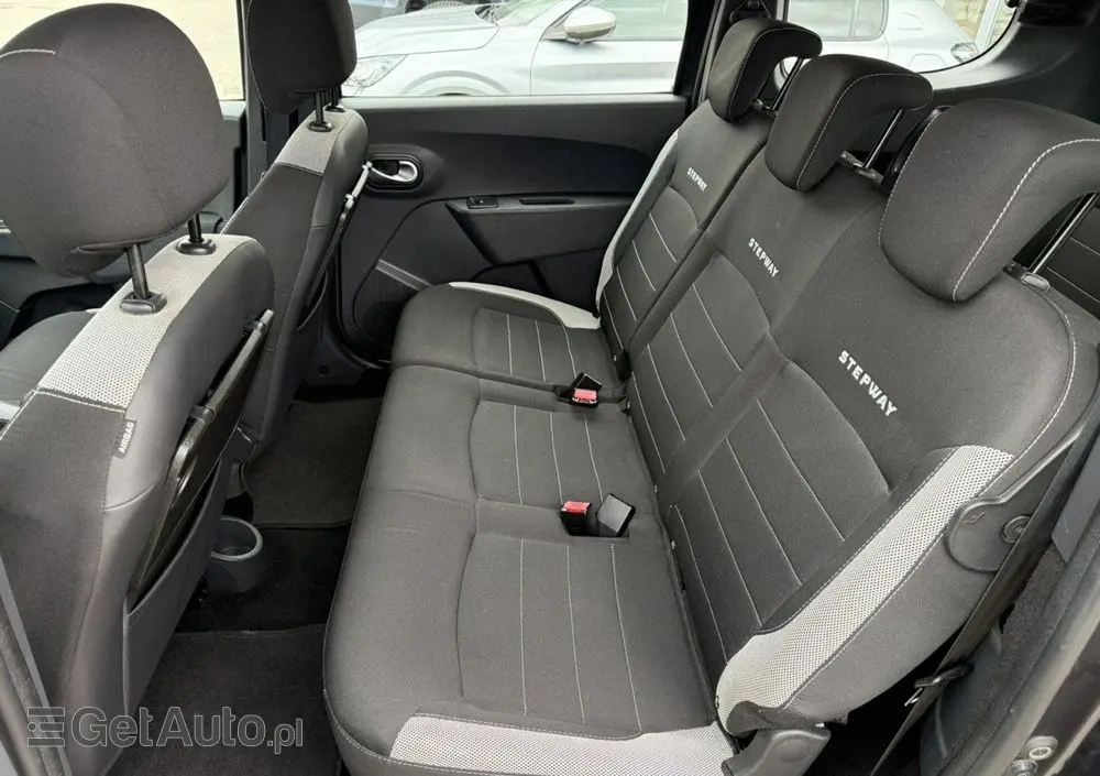 DACIA Lodgy DCi 110 Stepway