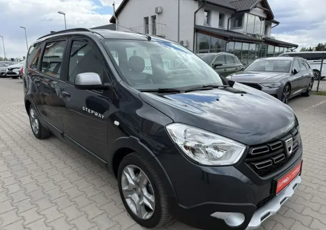 DACIA Lodgy DCi 110 Stepway