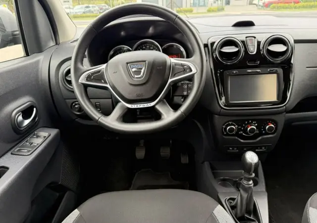 DACIA Lodgy DCi 110 Stepway