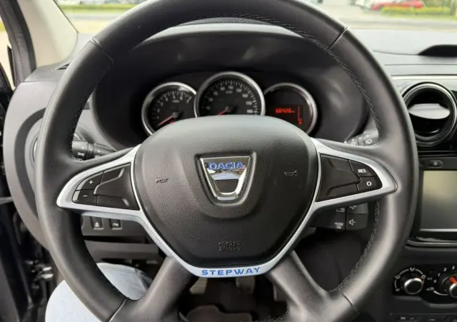 DACIA Lodgy DCi 110 Stepway