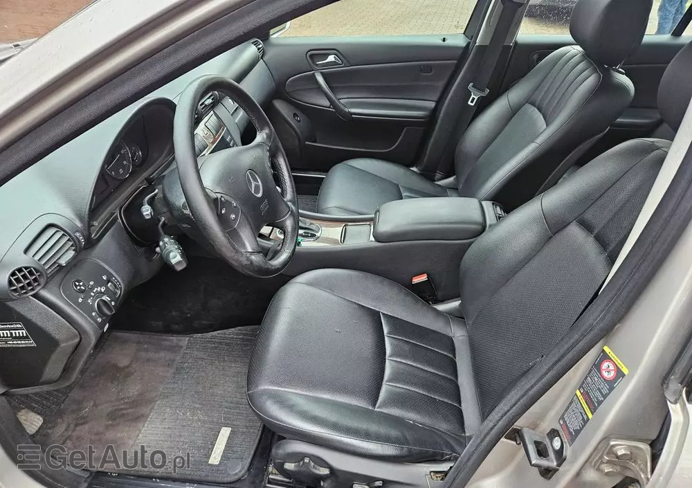 MERCEDES-BENZ Klasa C 180 T Kompressor Automatik Avantgarde