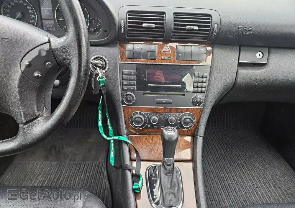 MERCEDES-BENZ Klasa C 180 T Kompressor Automatik Avantgarde