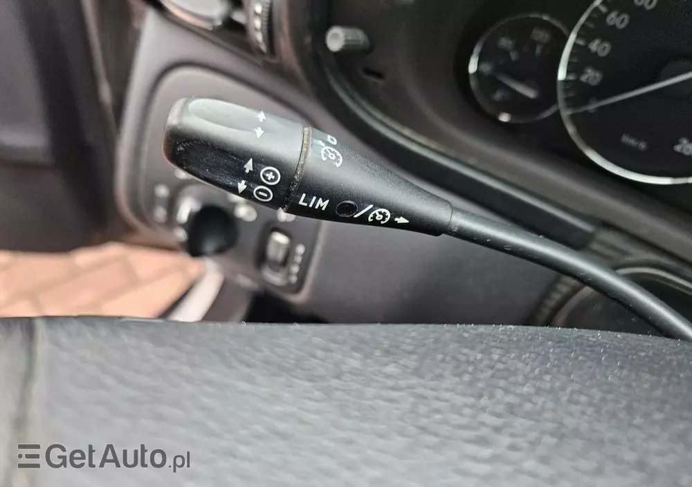 MERCEDES-BENZ Klasa C 180 T Kompressor Automatik Avantgarde