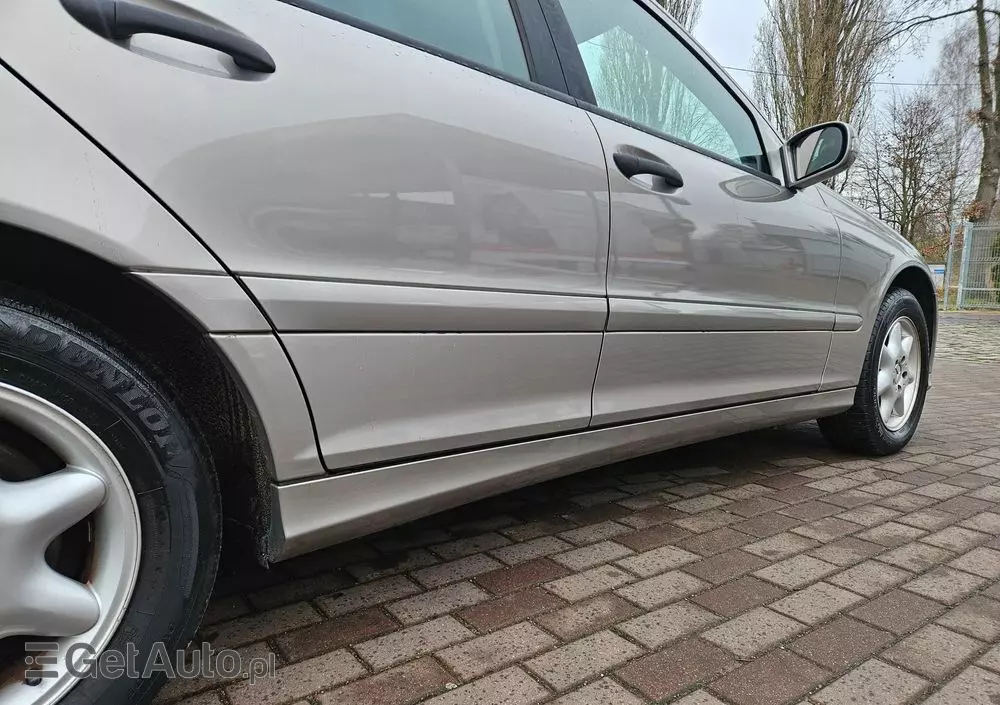 MERCEDES-BENZ Klasa C 180 T Kompressor Automatik Avantgarde