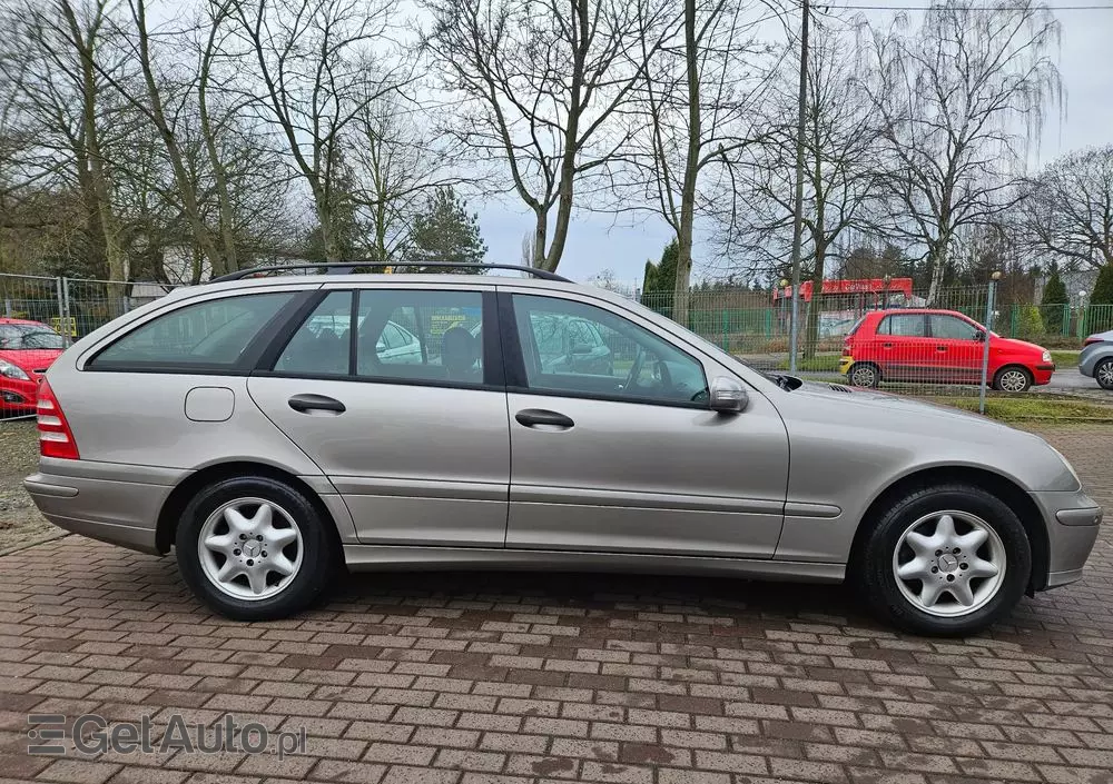 MERCEDES-BENZ Klasa C 180 T Kompressor Automatik Avantgarde