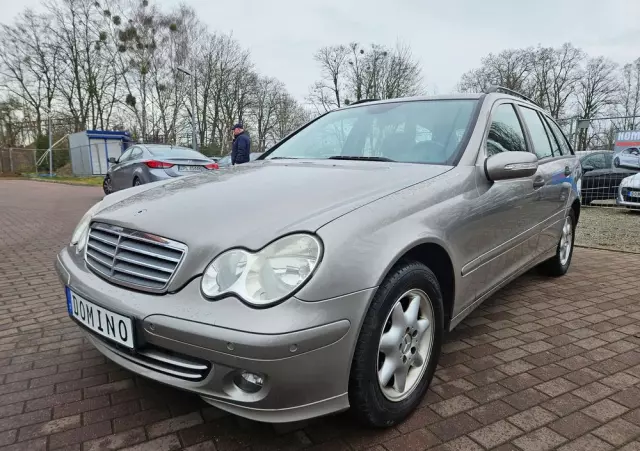 MERCEDES-BENZ Klasa C 180 T Kompressor Automatik Avantgarde