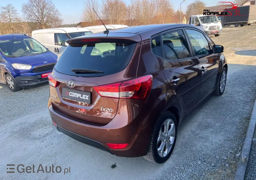 HYUNDAI Ix20 