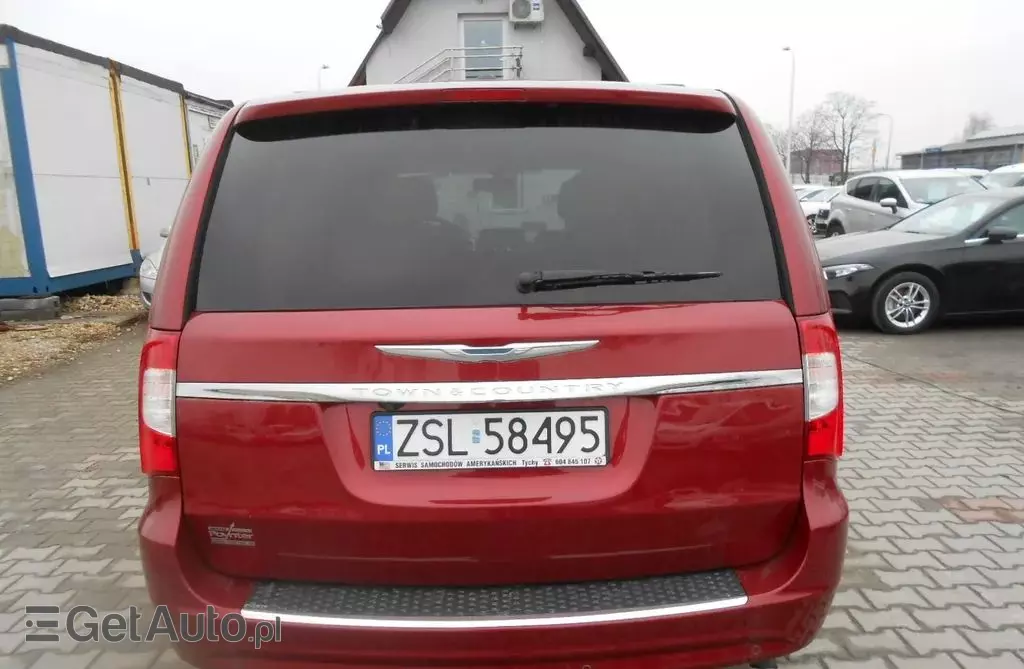 CHRYSLER Town & Country 
