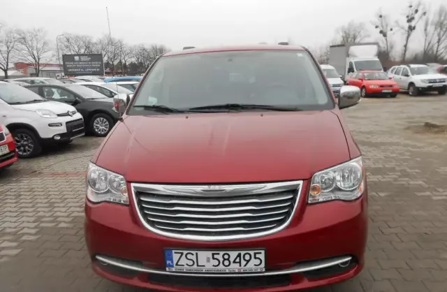 CHRYSLER Town & Country 