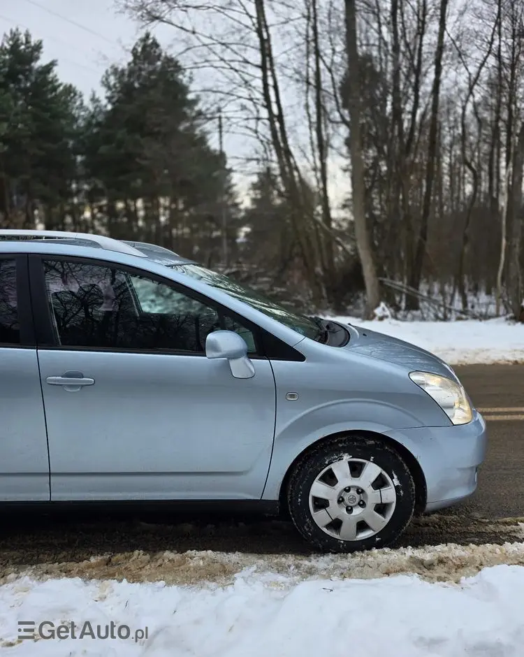 TOYOTA Corolla Verso 1.8 Sol 7os MM