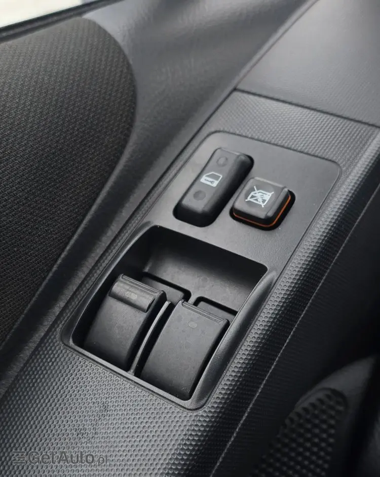 TOYOTA Corolla Verso 1.8 Sol 7os MM