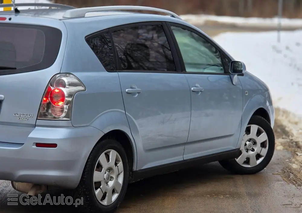 TOYOTA Corolla Verso 1.8 Sol 7os MM