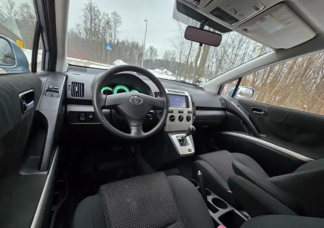 TOYOTA Corolla Verso 1.8 Sol 7os MM