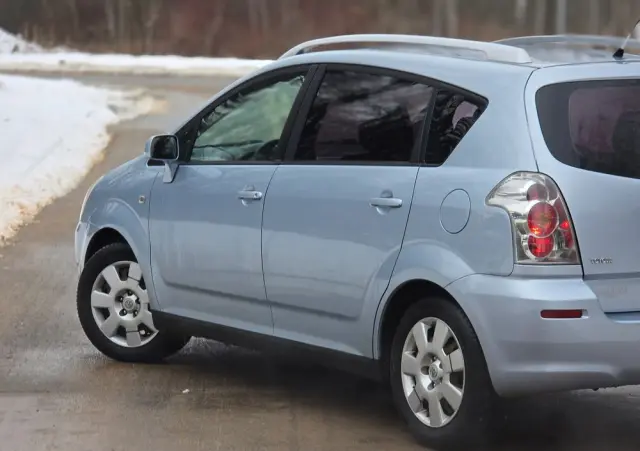 TOYOTA Corolla Verso 1.8 Sol 7os MM