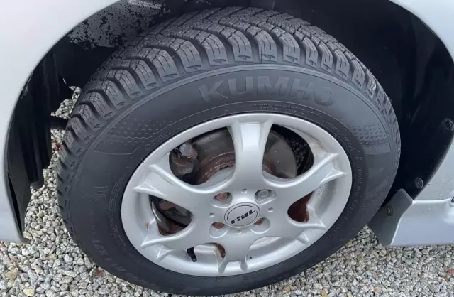 DAIHATSU Sirion 1.3 i 16V (87 KM)