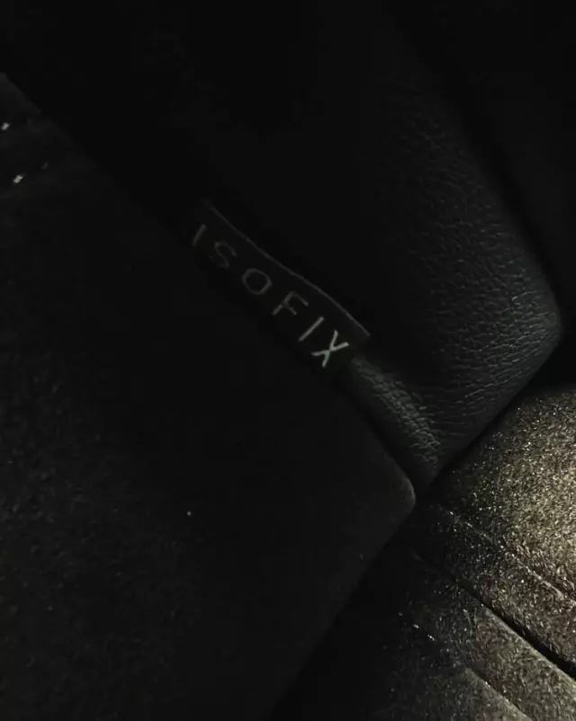 TOYOTA Avensis 1.8 Premium