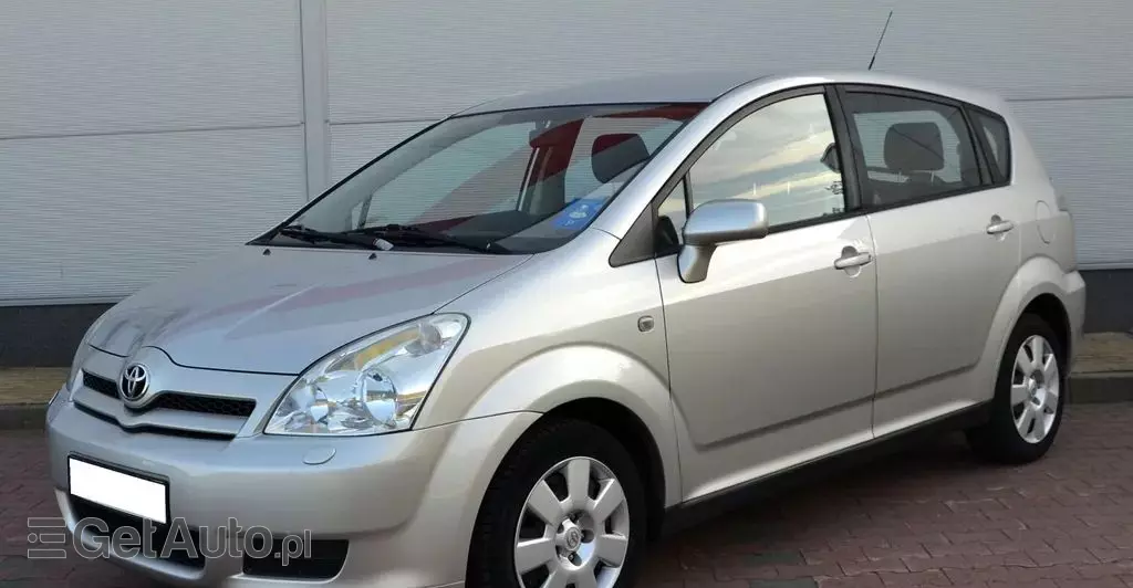 TOYOTA Corolla Verso 