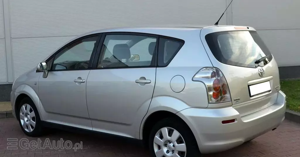 TOYOTA Corolla Verso 