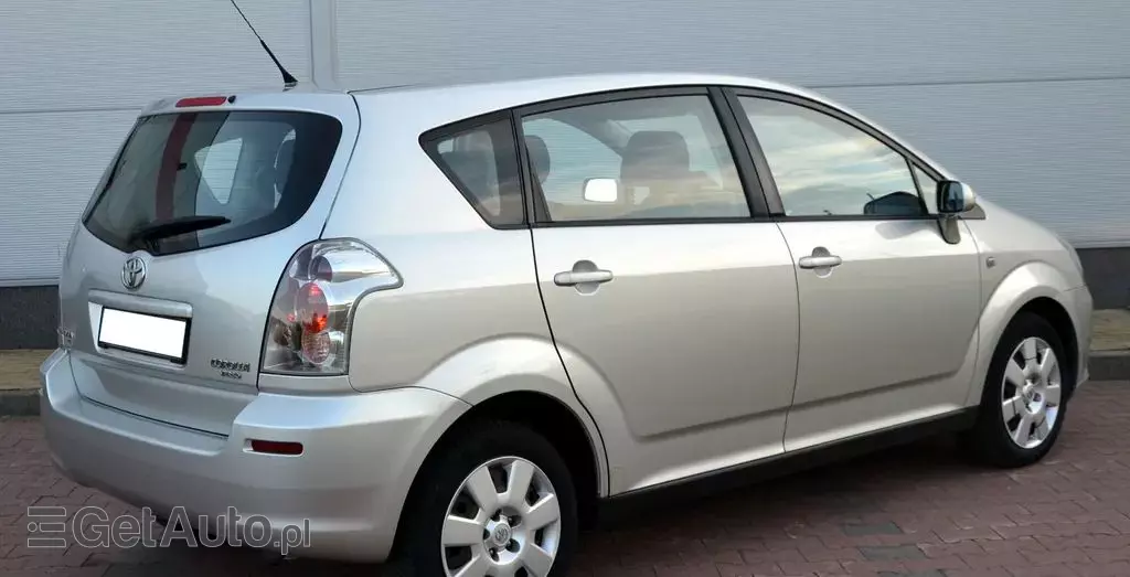 TOYOTA Corolla Verso 