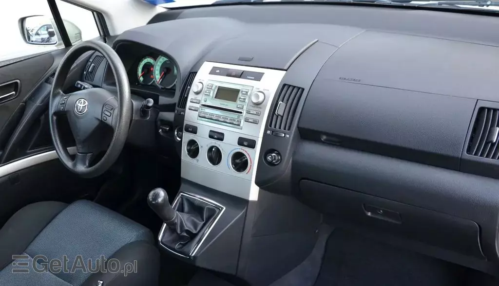 TOYOTA Corolla Verso 